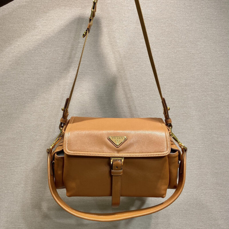 PRADA🎉新款邮差包🎉1BD394羊皮新色🎉🎉