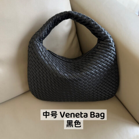 BV 中号Medium Veneta Bag 856737黑色