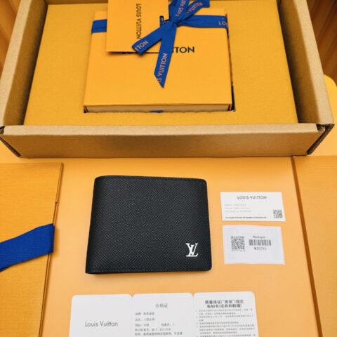 LV M30295 CUSTOMIZABLE Multiple Wallet