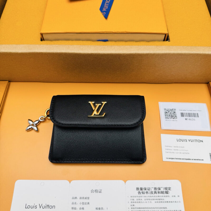 LV M14626 Tiny Recto Verso Card Holder LV Bloom
