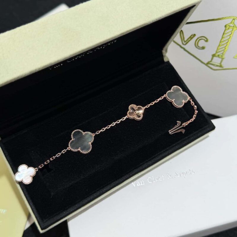 ❗️新品❗️ ☀️Van Cleef &Arpels 克雅宝Alhambra系列灰白贝母玫瑰金手链