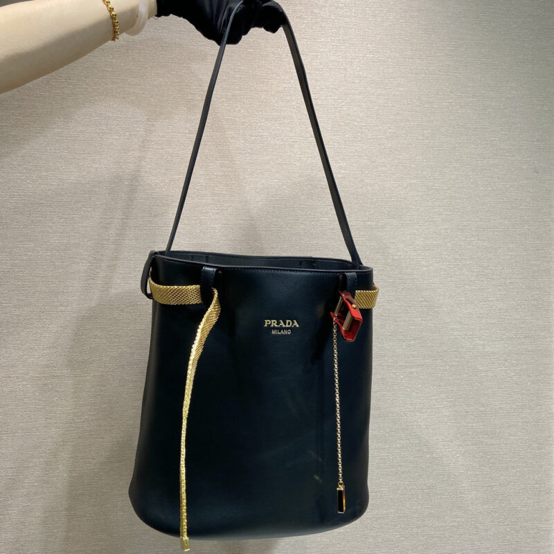 PRADA🎉新品🎉1BE085铁琏皮带🎉🎉黑色