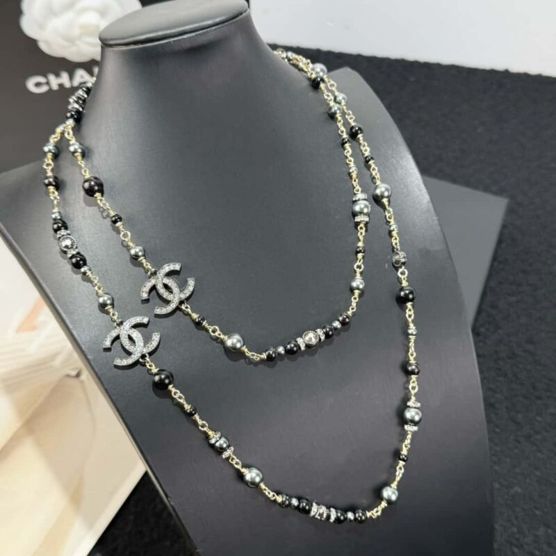 ☀️新款☑️ 香奈儿双c灰黑珍珠毛衣链项链☀️