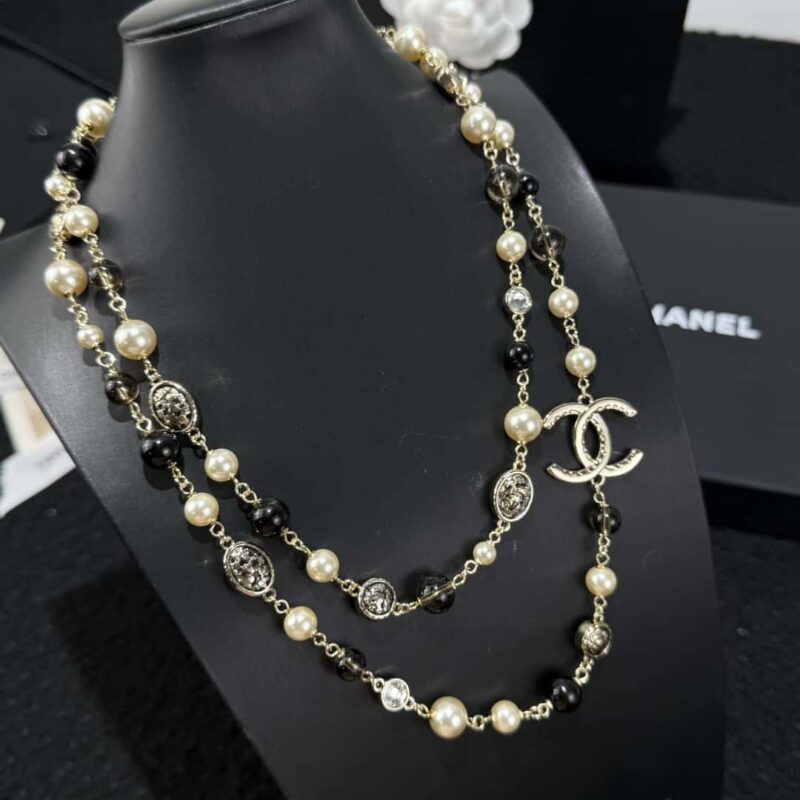 ❗️新品❗️☀️新款☑️ 香奈儿双c熔岩珍珠毛衣链项链 ☀️