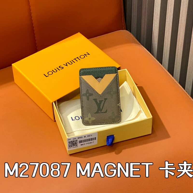【原单精品】M27087军绿色 磁吸手机卡包 MAGNET 卡夹 本款 Magnet 卡夹