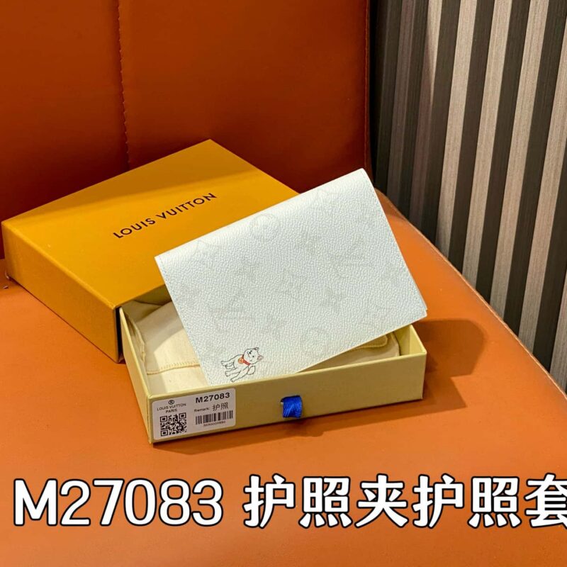 【原单精品】M27083白色小狗系列 护照夹护照套