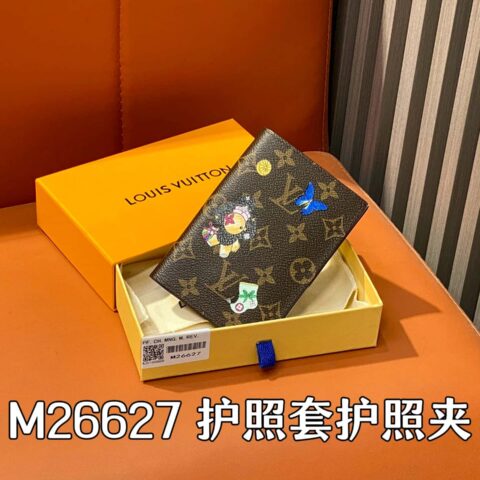 【原单精品】M26627丝印 圣诞款护照套护照夹