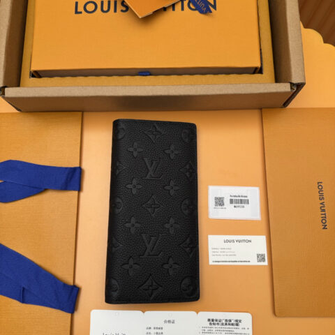 LV M69038 Brazza Wallet