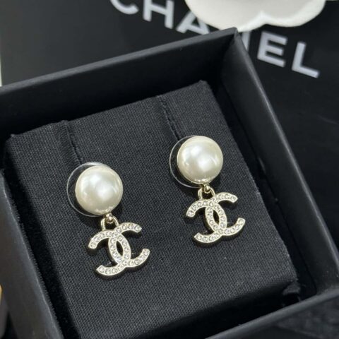 ❗️新品❗️ ☀️新款☑️ 香奈儿双C 26C 珍珠耳钉耳环 ☀️
