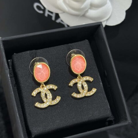 ❗️新品❗️ ☀️新款☑️ 香奈儿双C 26C 椭圆粉钻耳钉耳环 ☀️