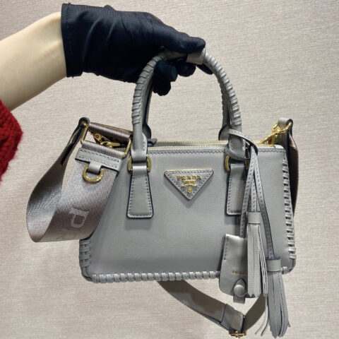 PRADA🎉编织mini杀手🎉1BA916双肩带🎉🎉灰色