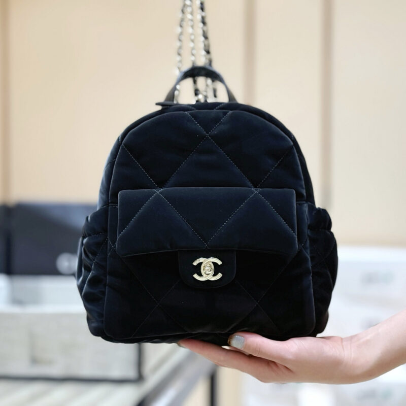 CHANEL 25N Coco Neige 丝绒双肩包👜AS5679