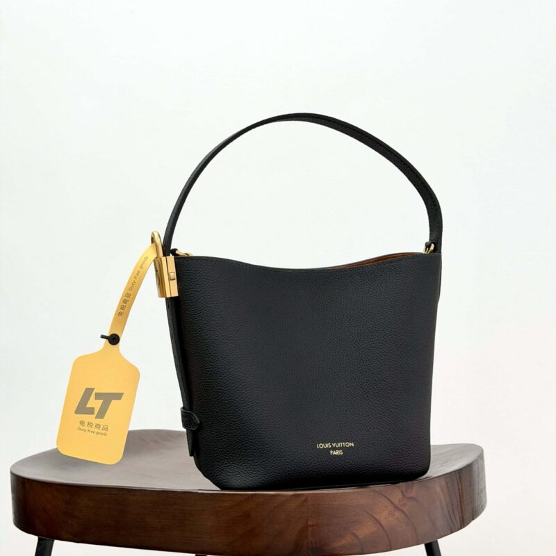 【特级原厂】  LOW KEY ALL IN BB手袋👜  型号: M25543  动态芯片版