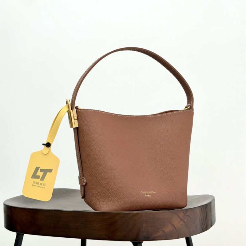 【特级原厂】  LOW KEY ALL IN BB手袋👜  型号: M14416  动态芯片版