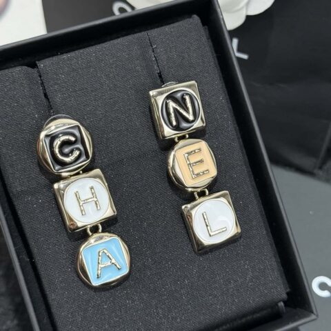 ❗️新品❗️ ☀️新款☑️ 香奈儿双C 26方形彩色长耳钉耳环 ☀️