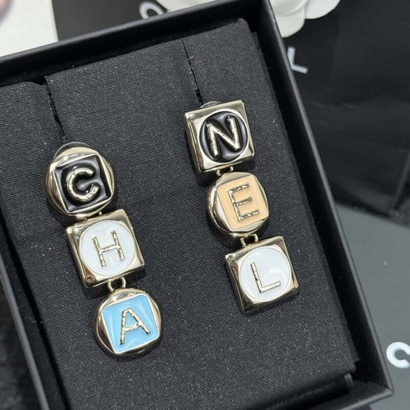 ❗️新品❗️ ☀️新款☑️ 香奈儿双C 26方形彩色长耳钉耳环 ☀️