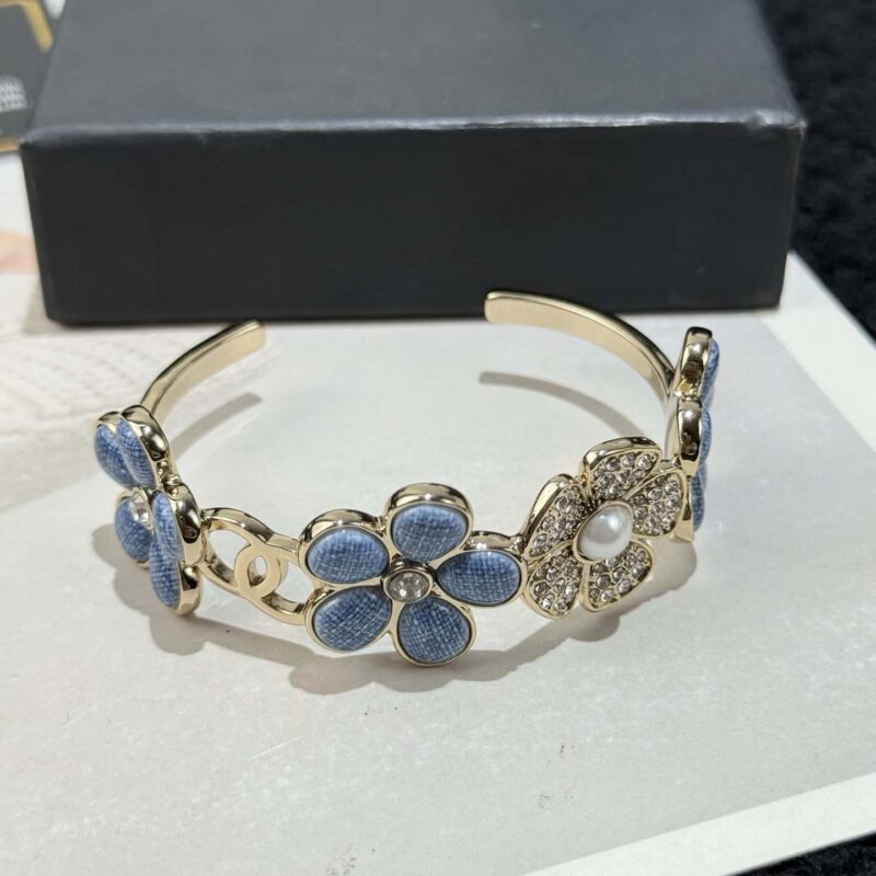 ❗️新品❗️  ☀️新款☑️ 香奈儿双C 26C 牛仔💙丹宁花手镯手环 ☀️