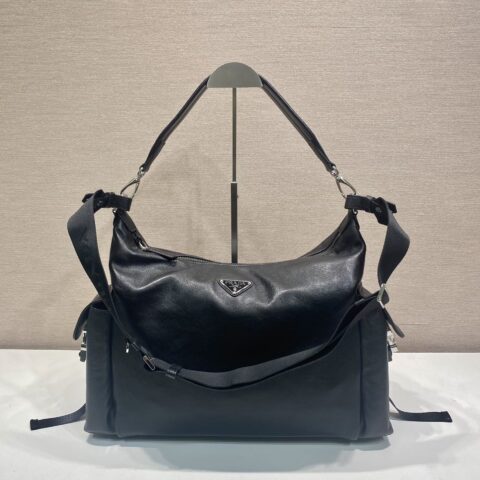 PRADA 🎉新品探索包🎉2VH204植柔羊皮🎉🎉