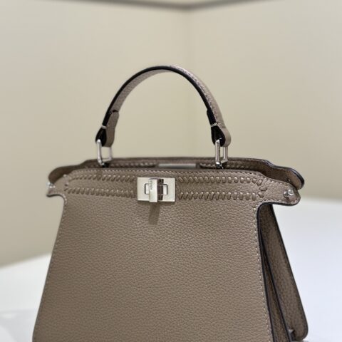 FENDI  peekaboo 全新系列I see you petite 最新尺寸 款号8671AS灰
