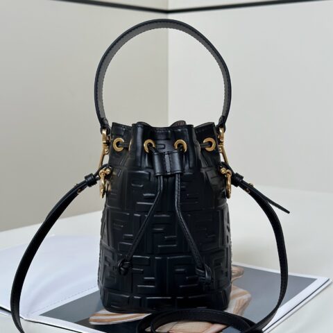 FENDI MON TRESOR  Mon Tresor水桶包 款号：020