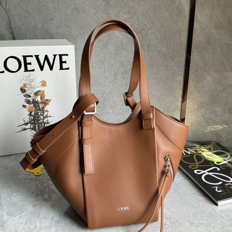LOEWE Hammock Flip时尚吊床包 0215