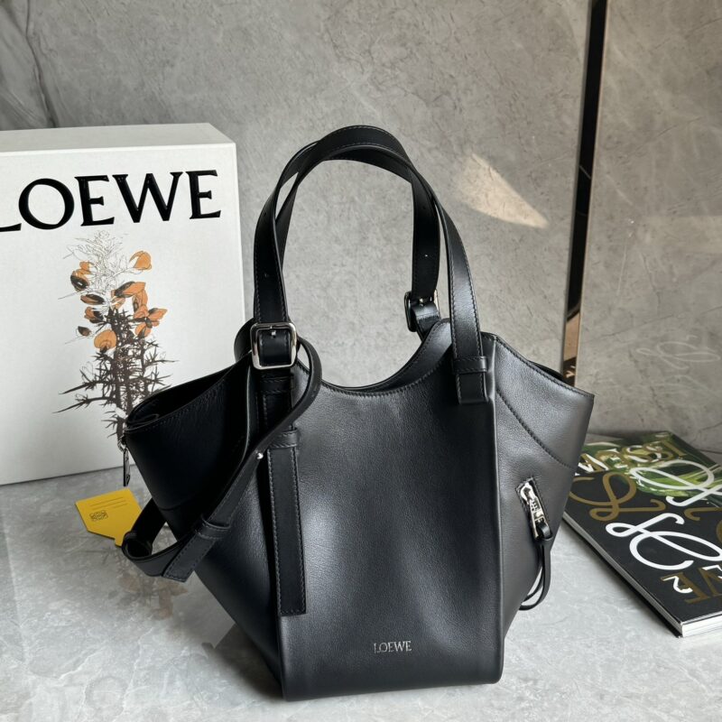 LOEWE Hammock Flip时尚吊床包 0215