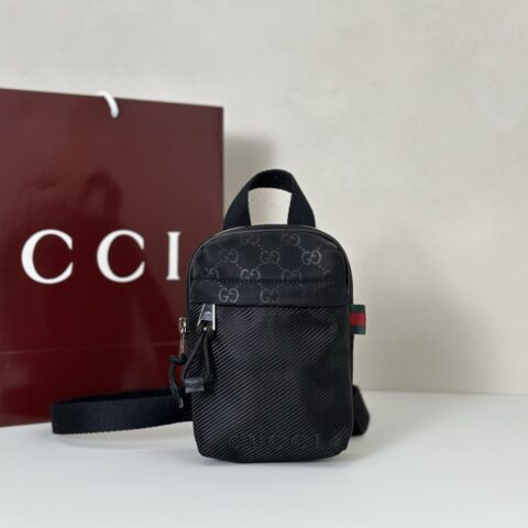 GUCCI 专柜品质，顶级原单货，实物实拍！款号834274克压布