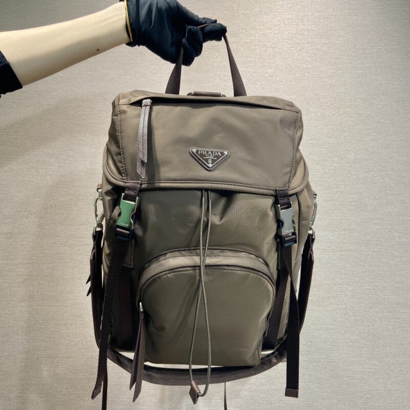 PRADA 新款双肩包  1BZ039A双肩带